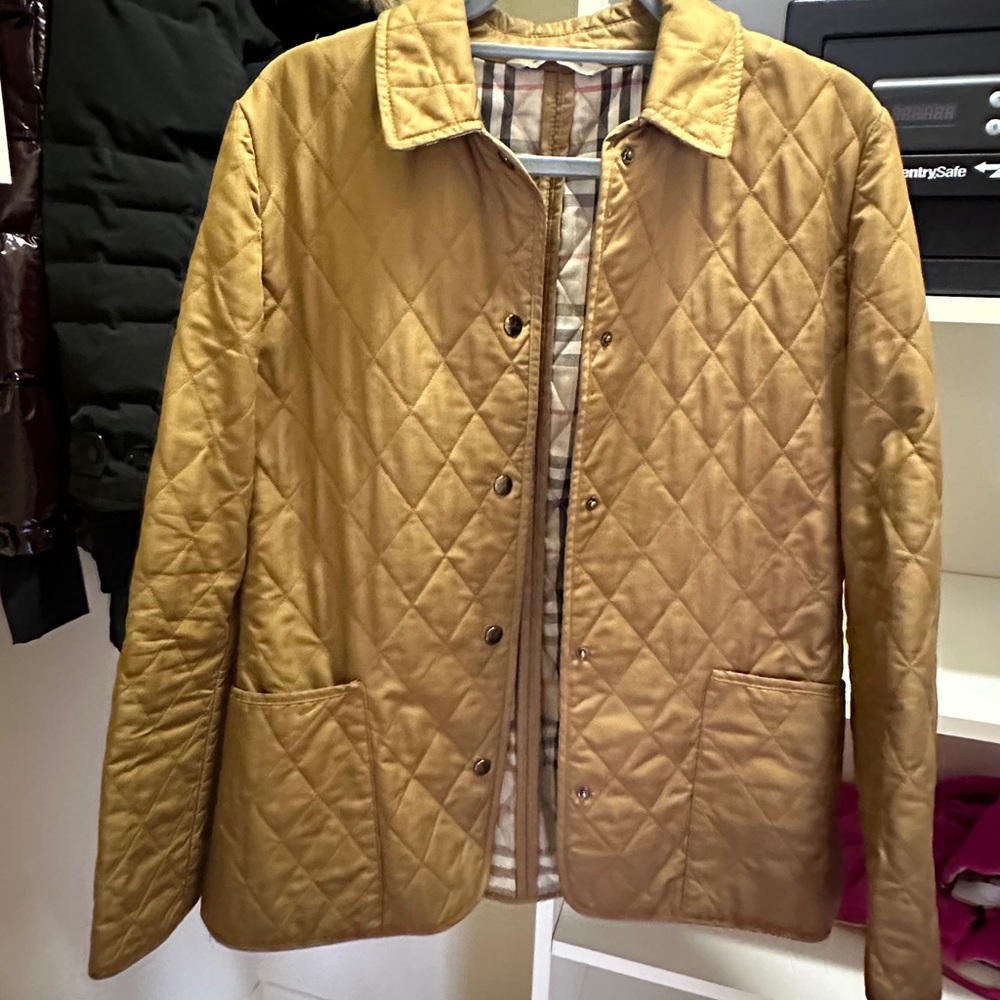 Burberry quilt jacket